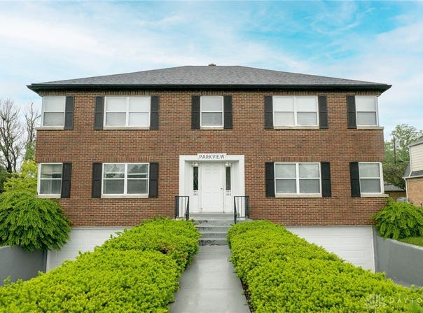349 Orchard Drive, Oakwood, OH 45419