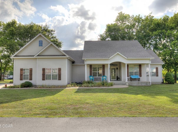 9225 County Lane 209, Webb City, MO 64870