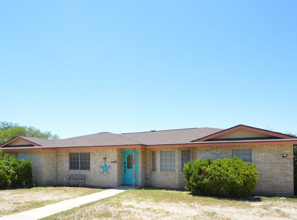 300 Enchanted, Del Rio, TX 78840