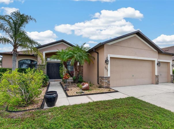 302 STAR SHELL Drive, APOLLO BEACH, FL 33572