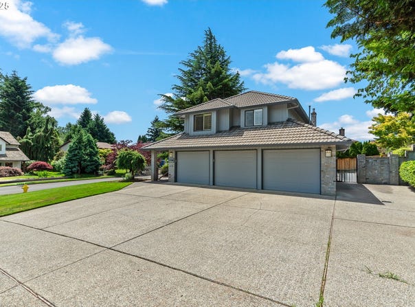 3708 SE 167TH CT, Vancouver, WA 98683