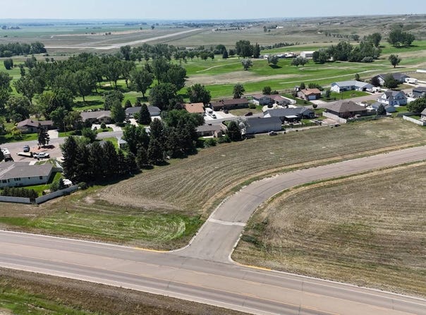 2471 4th ST NW, Sidney, MT 59270