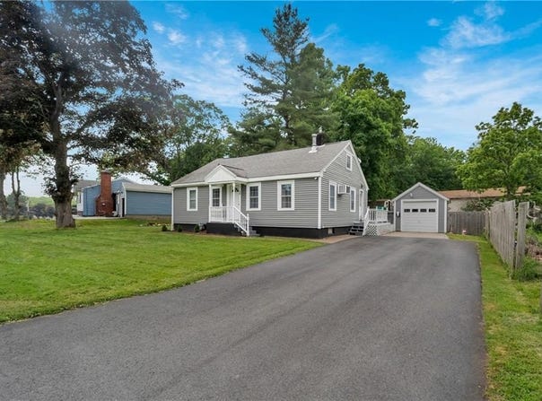 38 Anthony Drive, Cumberland, RI 02864
