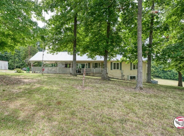 2158 Bolestown Loop, Alpine, TN 38543