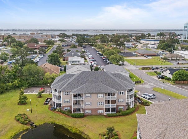 404 Penny Lane, Morehead City, NC 28557