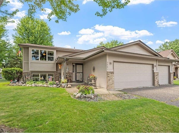 3441 E Mineral Pond Boulevard, Anoka, MN 55303
