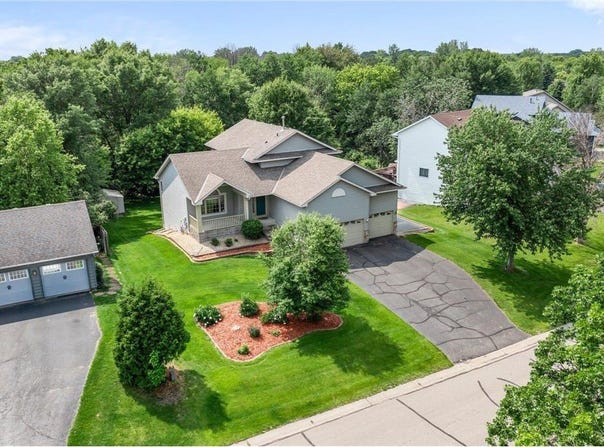 13842 Redwood Street NW, Andover, MN 55304