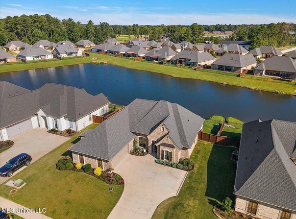 508 Wales Way, Flowood, MS 39232