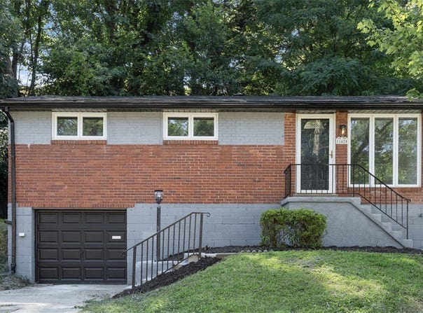 11420 Azalea Dr, Penn Hills, PA 15235