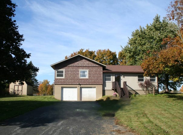 4 Eden Lane, Champlain, NY 12919