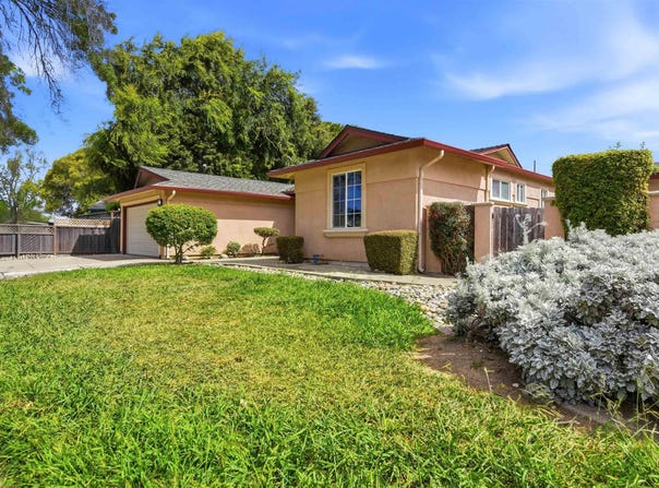 37658 Canterbury St, Fremont, CA 94536