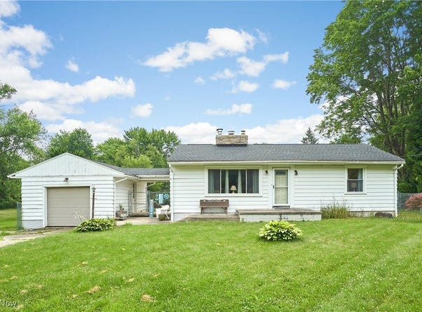 1433 Raleigh Boulevard, Copley, OH 44321