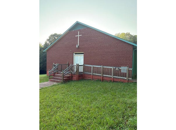 146 Cammellia Lane, Speedwell, VA 24374