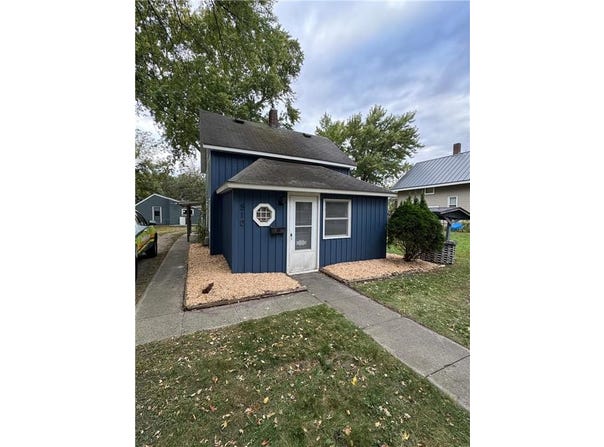 510 Monroe Street SE, Hutchinson, MN 55350