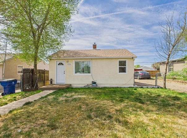 2006 E 14th St, Pueblo, CO 81001