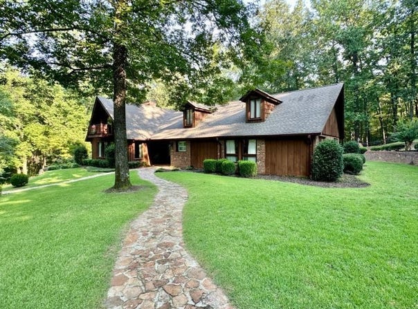 1385 Harden Chapel Rd, Fulton, MS 38843