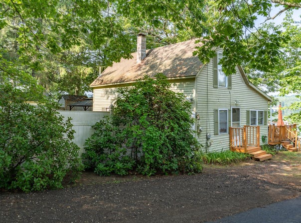 85 Jordan Shore Drive, Poland, ME 04274