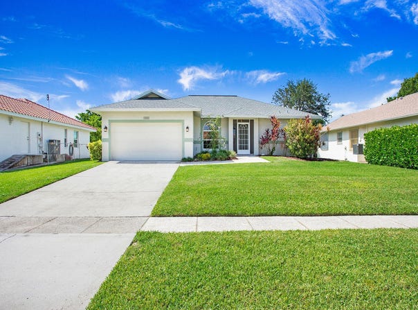 1825 N BAHAMA Avenue, Marco Island, FL 34145