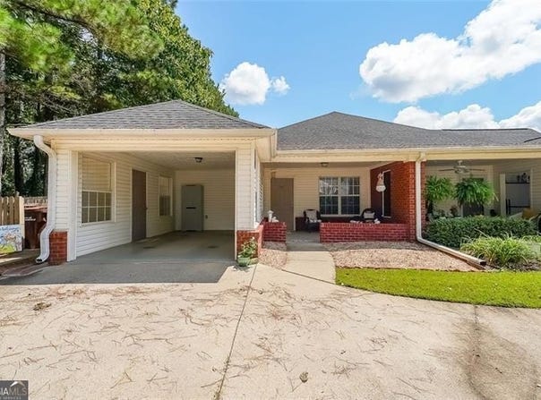 150 Old Mill #204, Cartersville, GA 30120