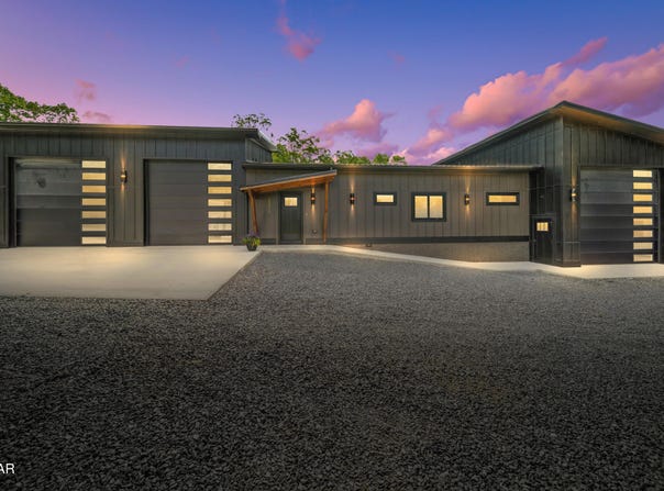 2472 McQueen Way, Sevierville, TN 37876