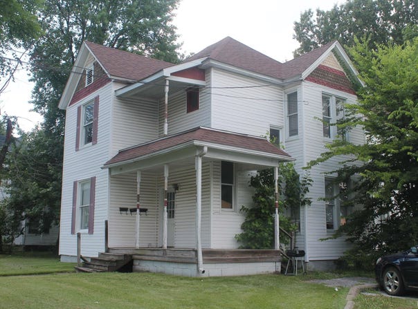 314 W ELM Street, Carbondale, IL 62901
