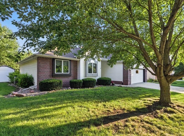 123 Sleepy Hollow Drive, Shenandoah, IA 51601