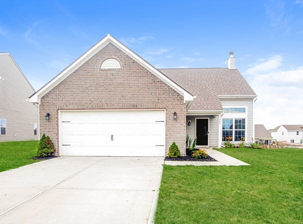 990 Constellation Way, Franklin, IN 46131