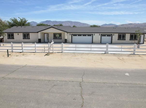9506 East Avenue T-14, Littlerock, CA 93543