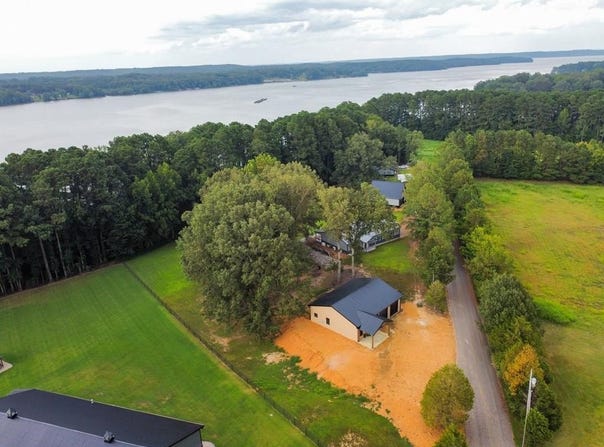 1539 Bull Durham Rd., SPRINGVILLE, TN 38242