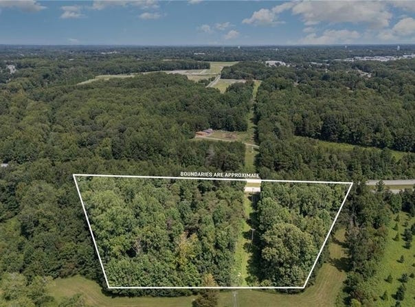 Glen Hollow Road, Kernersville, NC 27284