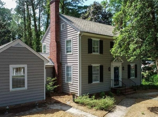 26060 Court Street, Courtland, VA 23837