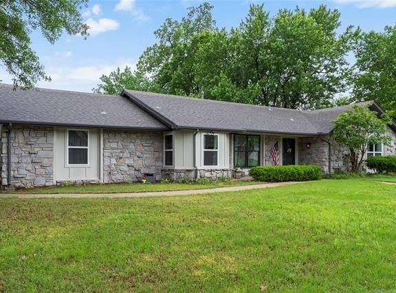 7116 E 86th Place, Tulsa, OK 74133