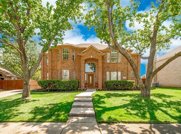 2705 Meadow Glen Drive, Flower Mound, TX 75022
