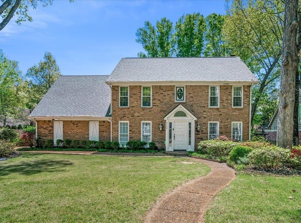 8199 KIMRIDGE Dr, Germantown, TN 38138