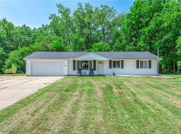 9050 Cherokee Run, Macedonia, OH 44056
