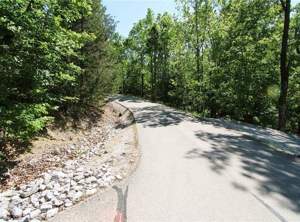 5134 N View Drive, Perryville, MO 63775