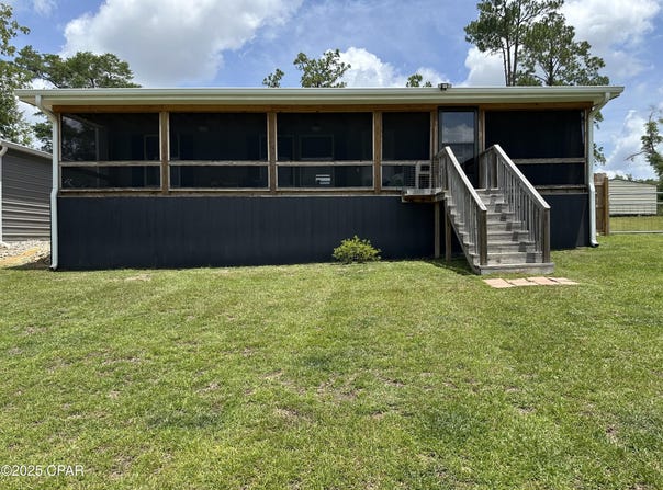 2687 Linda Lane, Alford, FL 32420