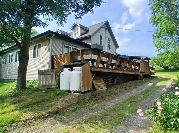 852 Pollander Road, Cambridge, VT 05464