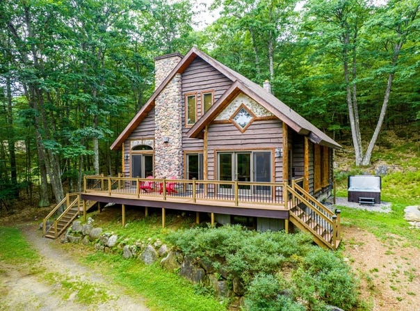 88 Scenic Point Lane, Jay, NY 12941