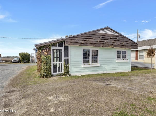303 Herring Drive, Surf City, NC 28445