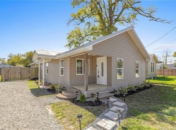 313 W Logan Street, Sulphur, LA 70663