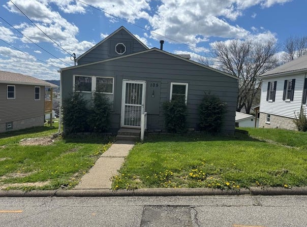 105 SYCAMORE AVE, Moundsville, WV 43716