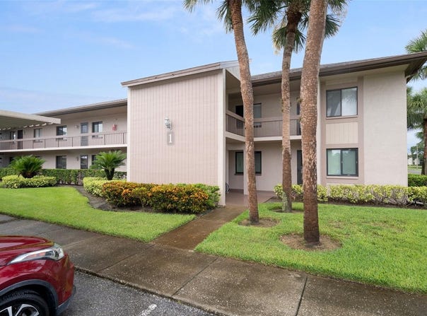 105 MARY DRIVE, OLDSMAR, FL 34677