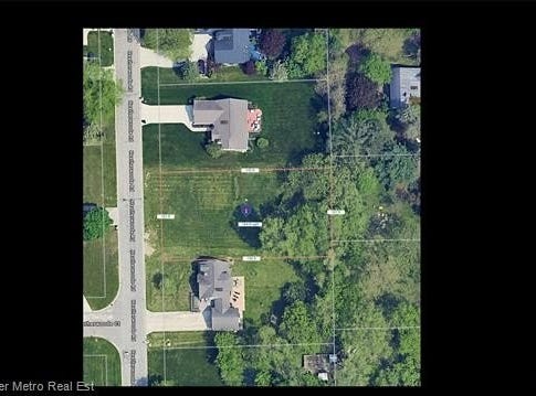 Heatherwoode Road, Flint Twp, MI 48532