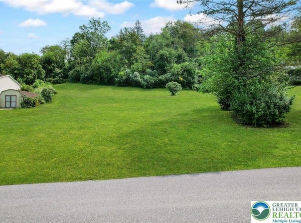 6917 Jay Street, SLATINGTON, PA 18080