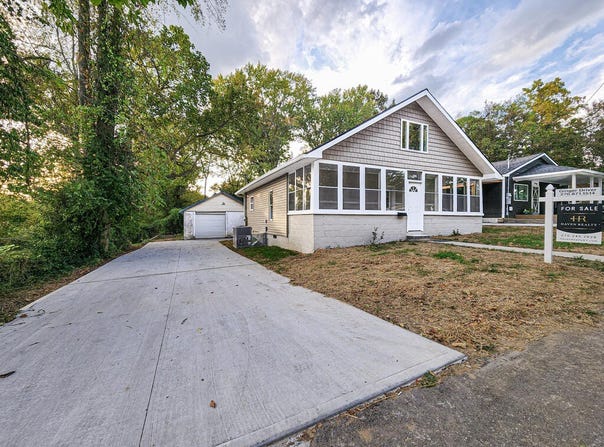 243 Hanner St., Madisonville, KY 42431