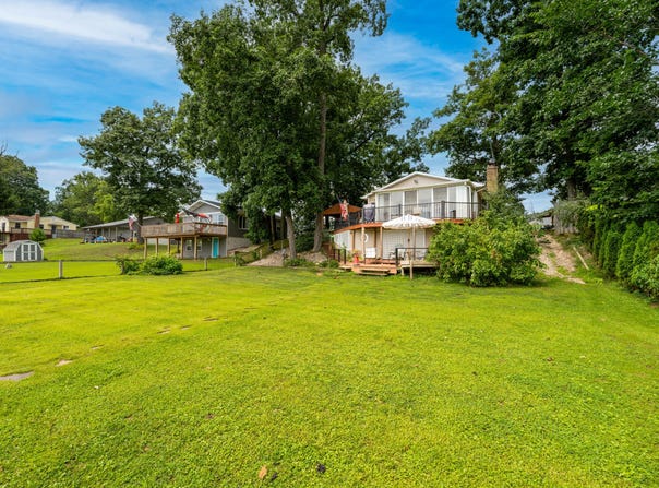 11619 Scott Park Road, Delton, MI 49046