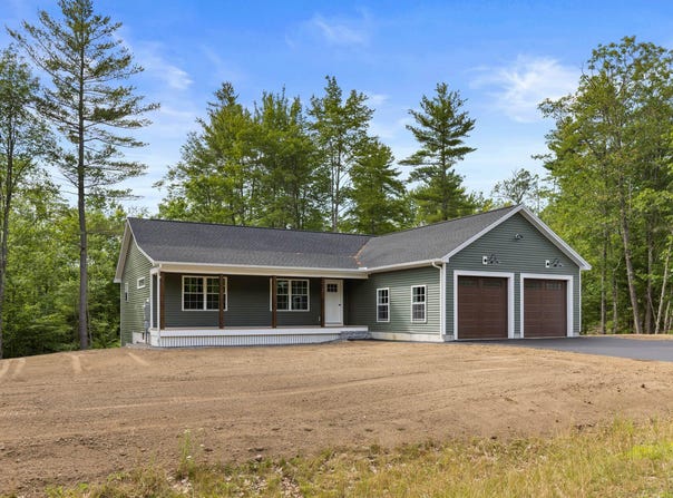44 Ali Pond Road, Berwick, ME 03901
