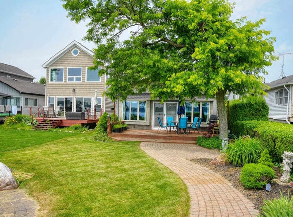 5403 Pointe, East China, MI 48054