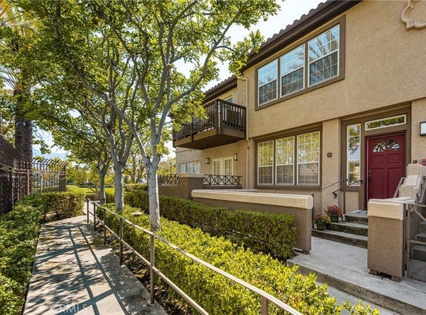 183 Montana Del Lago Drive, Rancho Santa Margarita, CA 92688